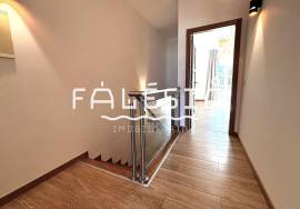 LONG-TERM RENTAL (minimum 1 year, available from October 1st) LONG-TERM RENTAL (minimum 1 year, available from October 1st)