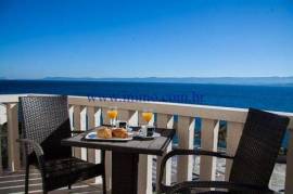 BRAČ, HOTEL WITH POOL AT FIRST ROW TO SEA