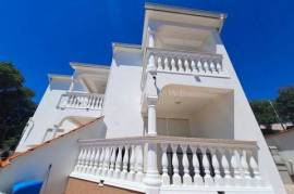 CRIKVENICA - DOUBLE HOUSE WITH SWIMMING POOL