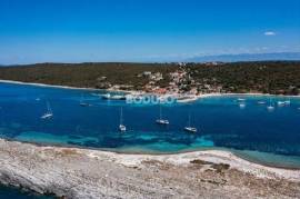 LAND WITH FINAL BUILDING PERMIT, AREA OF 925 M2 – ISLAND OF PREMUDA