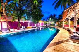 Successful Freehold Beachfront Resort for Sale