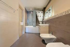 Apartment for sale in Riga, 131.30m2