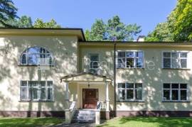 Apartment for rent in Riga, 213.00m2 Apartment for rent in Riga, 213.00m2