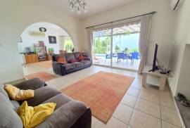 Amazing 3 Bedroom Sea View Villa - Sea Caves, Peyia, Paphos Amazing 3 Bedroom Sea View Villa - Sea Caves, Peyia, Paphos