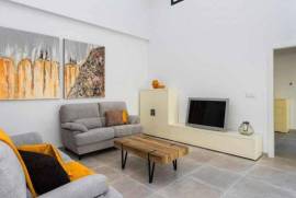 listing listing