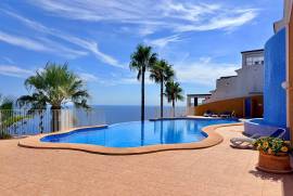 listing listing