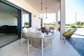 listing listing