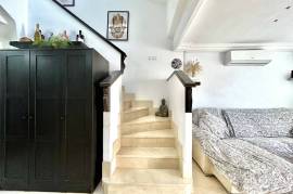 listing listing