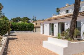 listing listing