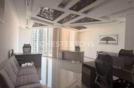 Vacant | fully furnished | Modern Design