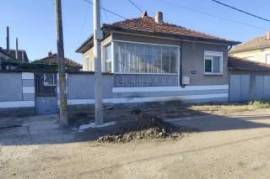 Spacious Brick House with Large Yard in , Stara Zagora Region