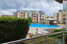 Studio with separate kitchen and balcony with pool view | Sun City 1, Sunny Beach