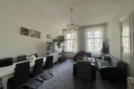 Rented 3-room apartment in an older building in Berlin-Schöneberg – Attractive investment opportunity | Sweet Home