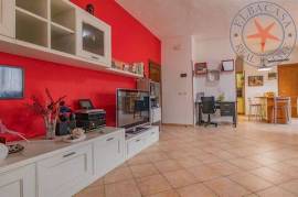 PORTO AZZURRO - ELBA - APPARTAMENTO NEL CUORE DI PORTO AZZURRO CON AMPIO GARAGE