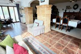 listing listing