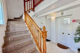 listing listing