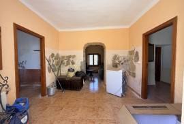 listing listing