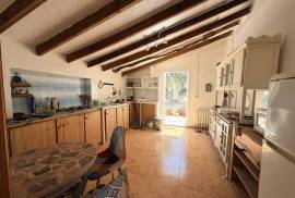 listing listing