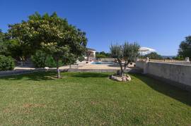 listing listing