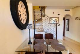 listing listing