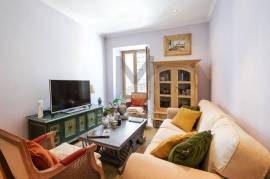 3 bedroom apartment in Campo de Ourique with 90 sqm | Lisbon 3 bedroom apartment in Campo de Ourique with 90 sqm | Lisbon