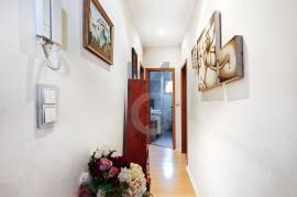 3 bedroom apartment in Campo de Ourique with 90 sqm | Lisbon 3 bedroom apartment in Campo de Ourique with 90 sqm | Lisbon