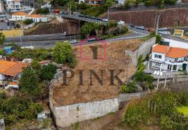 Urban Land for Construction in São Gonçalo | 1,213 m²