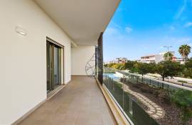 Stylish and Modern New Apartment with Pool Next to Praia da Rocha Stylish and Modern New Apartment with Pool Next to Praia da Rocha