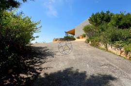 Farm with Sea View near Caldas de Monchique Farm with Sea View near Caldas de Monchique