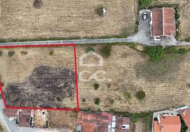 Constructive Land with 2,104 m² Excellent Opportunity Constructive Land with 2,104 m² Excellent Opportunity