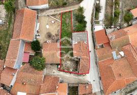 House for Restoration in Travancas 110 m² House for Restoration in Travancas 110 m²