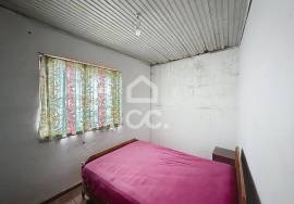 House for Restoration in Travancas 110 m² House for Restoration in Travancas 110 m²