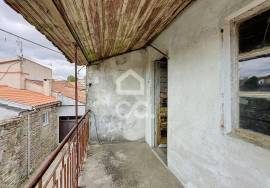 House for Restoration in Travancas 110 m² House for Restoration in Travancas 110 m²