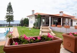 Exclusive 6 bedroom villa with 4,000 m² plot and Private Pool in Lousada Exclusive 6 bedroom villa with 4,000 m² plot and Private Pool in Lousada