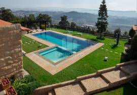 Exclusive 6 bedroom villa with 4,000 m² plot and Private Pool in Lousada Exclusive 6 bedroom villa with 4,000 m² plot and Private Pool in Lousada