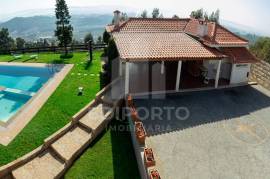 Exclusive 6 bedroom villa with 4,000 m² plot and Private Pool in Lousada Exclusive 6 bedroom villa with 4,000 m² plot and Private Pool in Lousada