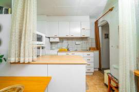 listing listing