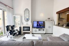 listing listing