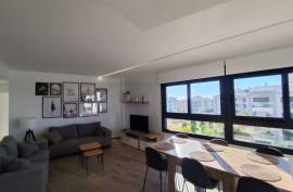 listing listing