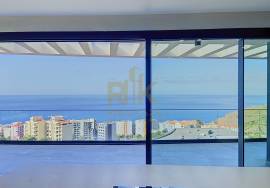 4 bedroom penthouse with spectacular sea views 4 bedroom penthouse with spectacular sea views