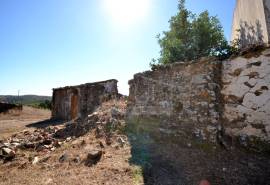 Ruins for Reconstruction with Open Views Ruins for Reconstruction with Open Views