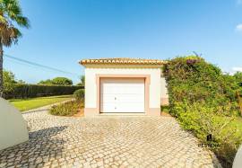 Three-bedroom frontline golf villa at Pestana Gramacho Golf Resort, Carvoeiro - Algarve Three-bedroom frontline golf villa at Pestana Gramacho Golf Resort, Carvoeiro - Algarve