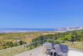 Nazaré — Perched Above the Ocean, a Villa with Pool for Family Life Nazaré — Perched Above the Ocean, a Villa with Pool for Family Life