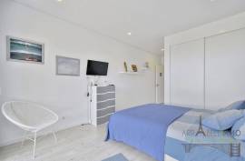 Nazaré — Perched Above the Ocean, a Villa with Pool for Family Life Nazaré — Perched Above the Ocean, a Villa with Pool for Family Life