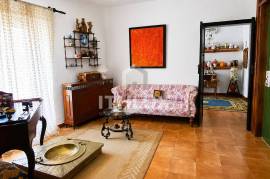 MANOR HOUSE IN TORREMOCHA (CÁCERES) – 555 M², PATIO, WINE CELLAR AND ELEVATOR MANOR HOUSE IN TORREMOCHA (CÁCERES) – 555 M², PATIO, WINE CELLAR AND ELEVATOR