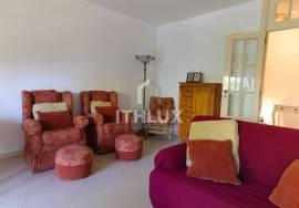 3 Bedrooms in Laranjeiras - Prestige Rental, Lisbon 3 Bedrooms in Laranjeiras - Prestige Rental, Lisbon