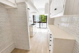 T2 on Av. de Biarritz, Monte Estoril – next to the beach T2 on Av. de Biarritz, Monte Estoril – next to the beach