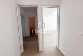 T2 on Av. de Biarritz, Monte Estoril – next to the beach T2 on Av. de Biarritz, Monte Estoril – next to the beach