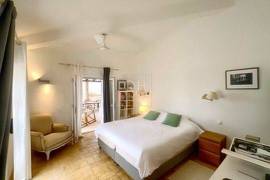 Charming 4-bedroom villa with panoramic sea views near Santa Barbara de Nexe Charming 4-bedroom villa with panoramic sea views near Santa Barbara de Nexe