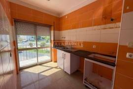 1 bedroom bank apartment on the 1st floor of a building located in Vale da Amoreira, municipality of Moita 1 bedroom bank apartment on the 1st floor of a building located in Vale da Amoreira, municipality of Moita